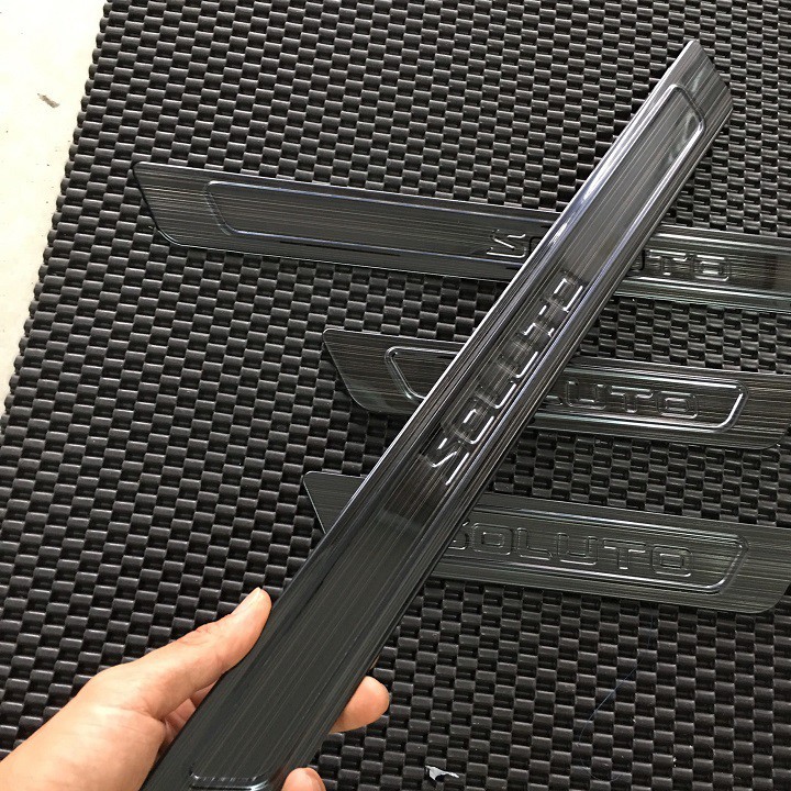 Ốp bậc trong ngoài Soluto Titan