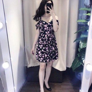Váy f21.