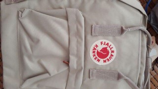 Balo Kanken Classic màu kem