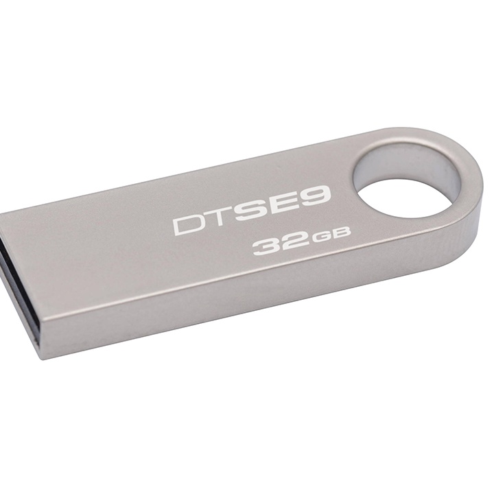 USB Kingston SE9 2.0 Thiết Kế Nhỏ Gọn, Vỏ Kim Loại, Chống Nước