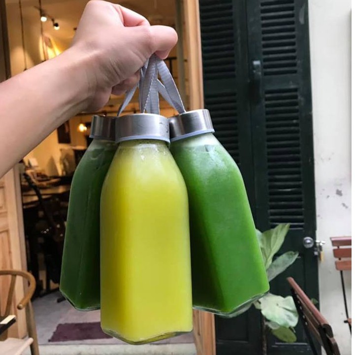 [Mã SKAMPUSHA7 giảm 8% tối đa 50K đơn 250K] Chai nước thủy tinh vuông 300ml có dây xách