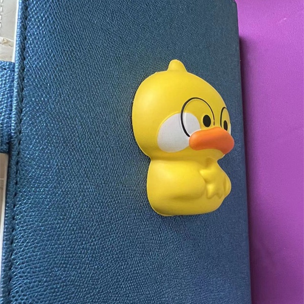 Đồ Chơi Xốp Squishy Giảm Stress Hình Sổ Tay Dễ Thương Cho Bé