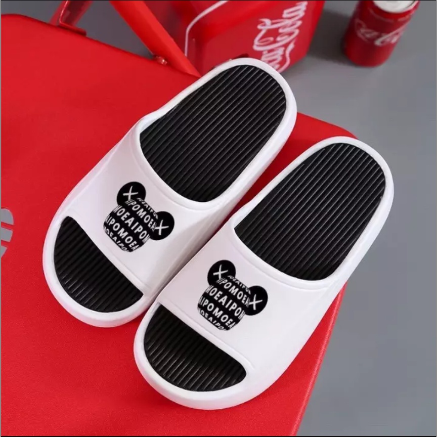 [Hàng Loại 1] Dép bánh mì Hình Gấu siêu dày đế êm mềm chống nước chất liệu cao cấp (D68- G)