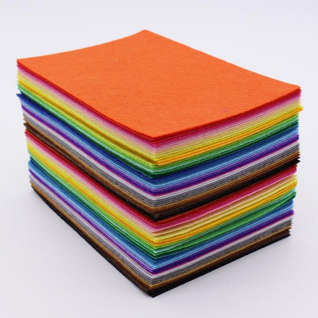 Set 20 miếng vải dạ nỉ nhiều màu làm đồ Handmade, nguyên liệu làm đồ treo nôi, nguyên liệu làm sách vải cho bé,