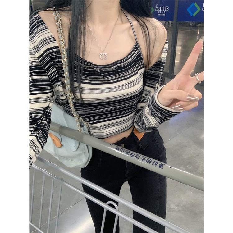 Set đồ COZOKC gồm áo khoác cardigan dài tay và áo hai dây phong cách Hàn Quốc quyến rũ dành cho nữ