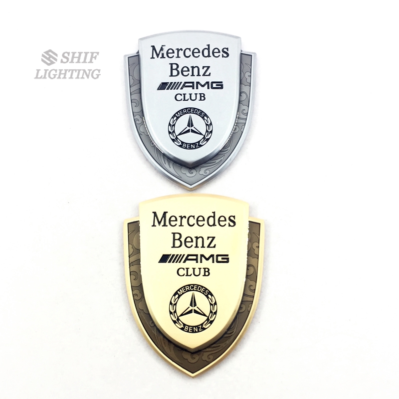 Huy hiệu logo Mercedes Benz //AMG Club màu bạc và vàng kim sang trọng