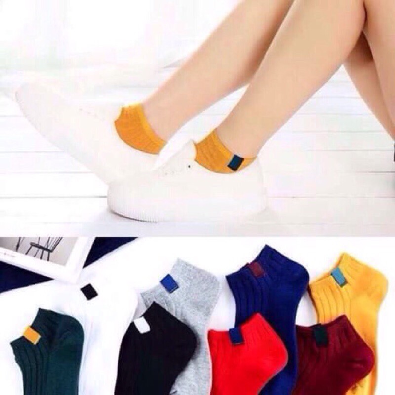 Tất vớ chấm vạch phong cách HQ