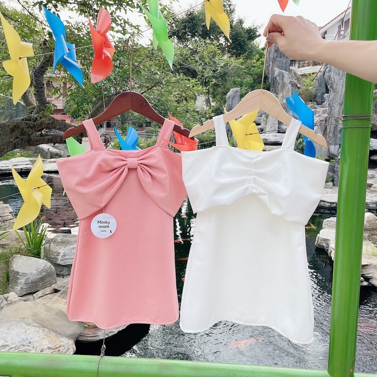 Váy 2 dây nơ ngực bé gái xịn sò 10-22kg
