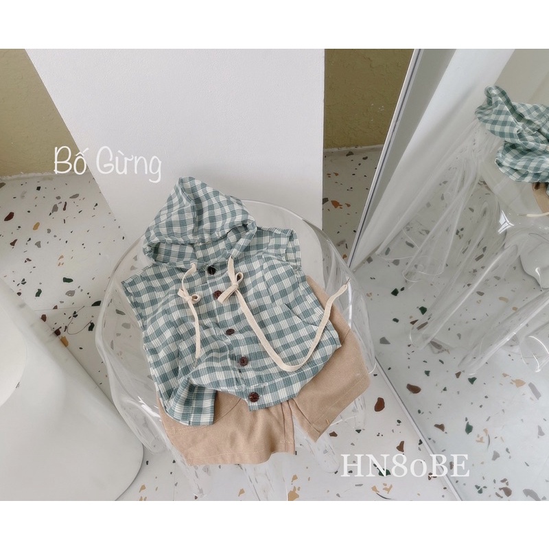 Bộ quần áo có mũ