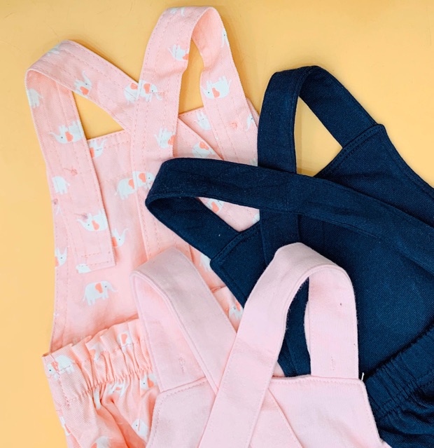 Set body/áo thun và váy yếm bé gái