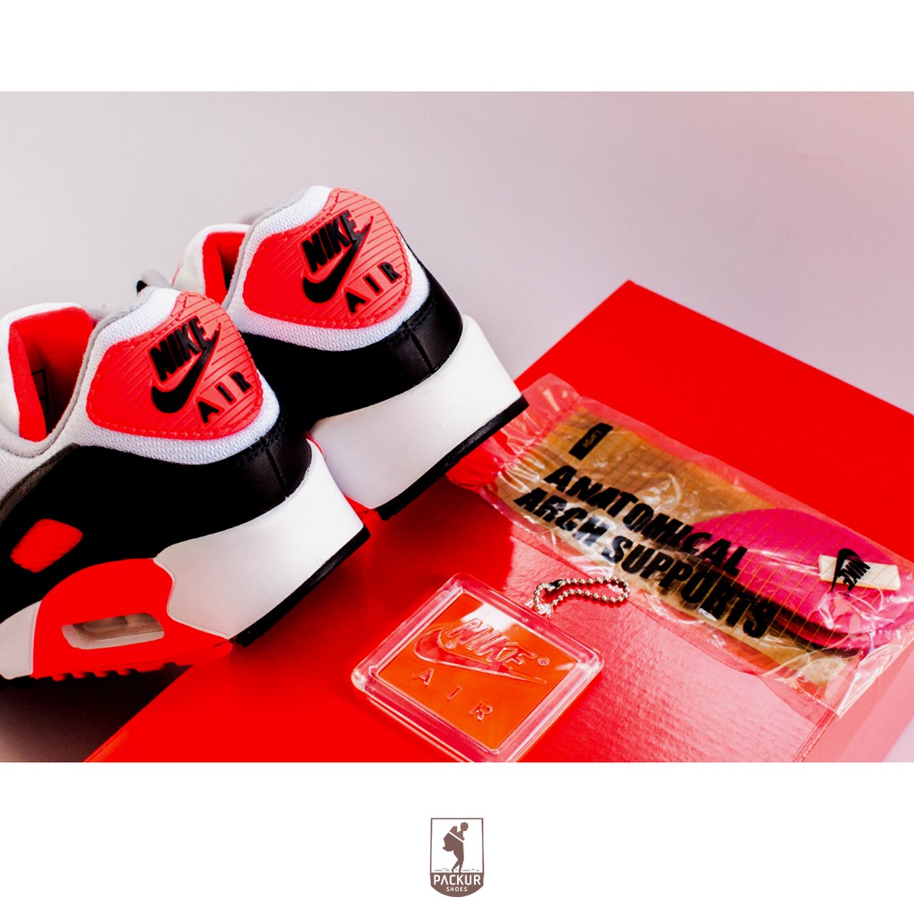 Giày Nike Air Max 90 / CT1685-100