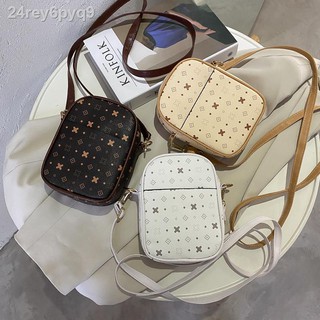túi xách vascara✽♘Túi nữ mini nhỏ mùa xuân hè 2021 mới thời trang hợp hoàn toàn phù với đinh tán một vai đeo chéo lưới