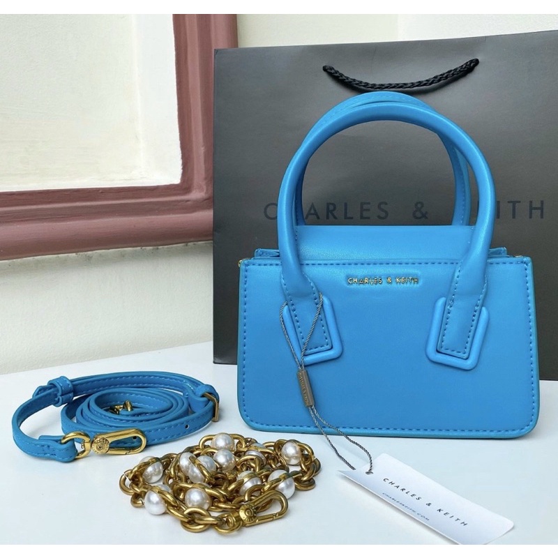 CNK Chain Handle Shoulder Bag 🆕