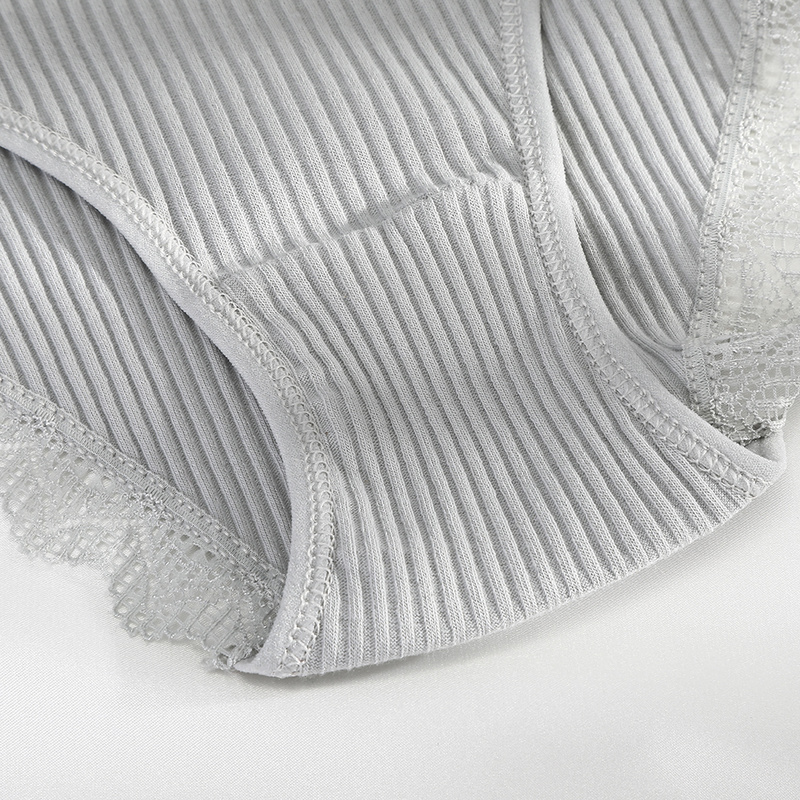 Quần lót cotton phối ren quyến rũ dành cho nữ Levao