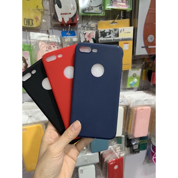 ốp dẻo mầu có nút che chân xạc iphone 6,6s,6 plus,7,8,7 plus,8 plus,6S plus