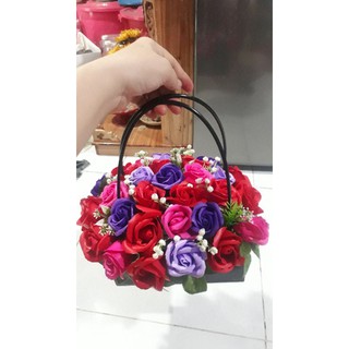 giỏ hoa sáp thơm 30 bông 219k