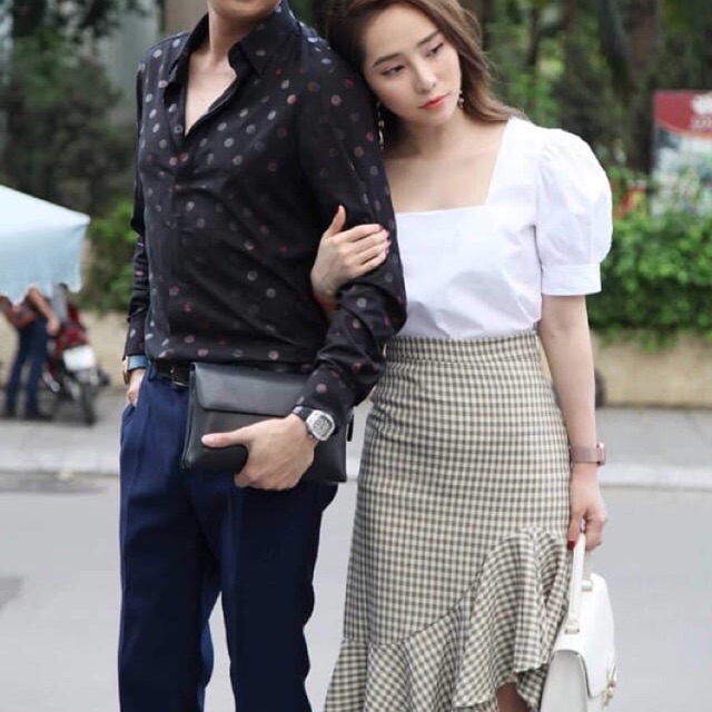 Order chân váy c Nhã mặc