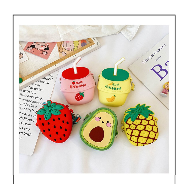 Túi đeo chéo cho bé silicon hình chai nước trái cây 11x13cm