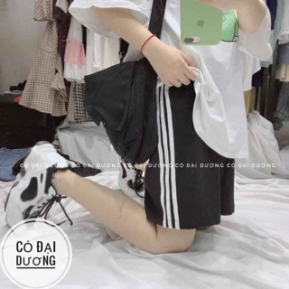 Quần đùi rót ba sọc