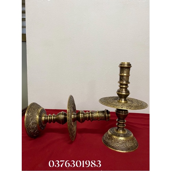 Đôi chân nến , chân đèn bằng đồng thau nguyên chất hun màu giả cổ cao 33cm.