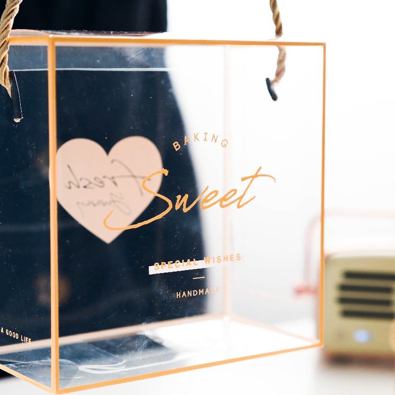 Hộp meca mini đựng son (kích thước 14*14*7cm) (hộp không kèm phụ kiện bên trong) | BigBuy360 - bigbuy360.vn