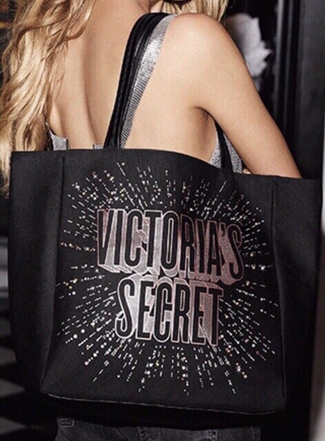 Túi xách Victoria’s Secret màu đen