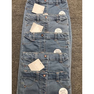 Quần jeans bé gái