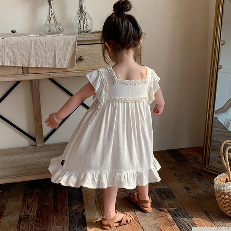 Đầm sát nách thêu hoa cho bé gái