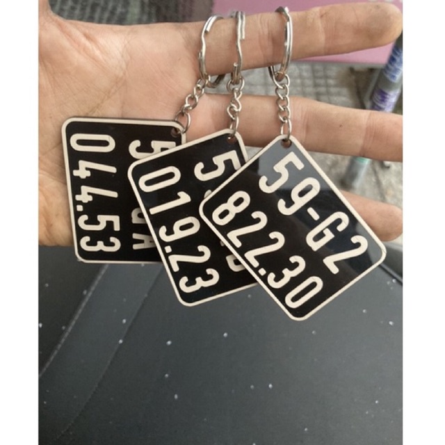 Móc khoá biển số xe, số điện thoại, thông tin cá nhân, người thân bạn bè | BigBuy360 - bigbuy360.vn