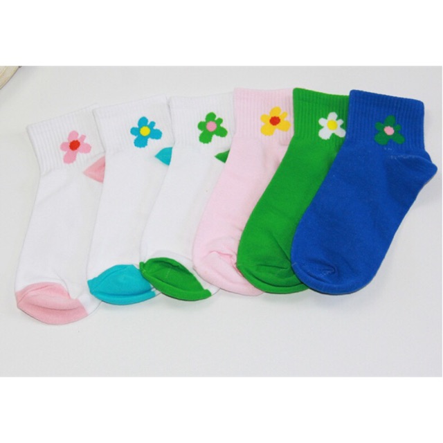 Tất hình hoa ngắn cổ