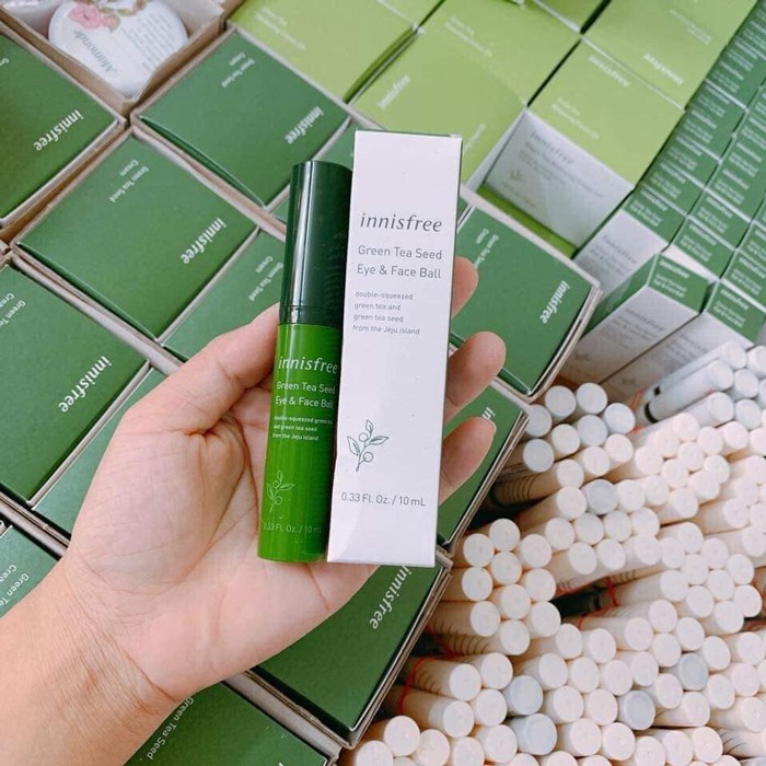 CÂY LĂN DƯỠNG DA MẮT VÀ DA MẶT INNISFREE GREEN TEA SEED EYE & FACE BALL HÀN QUỐC