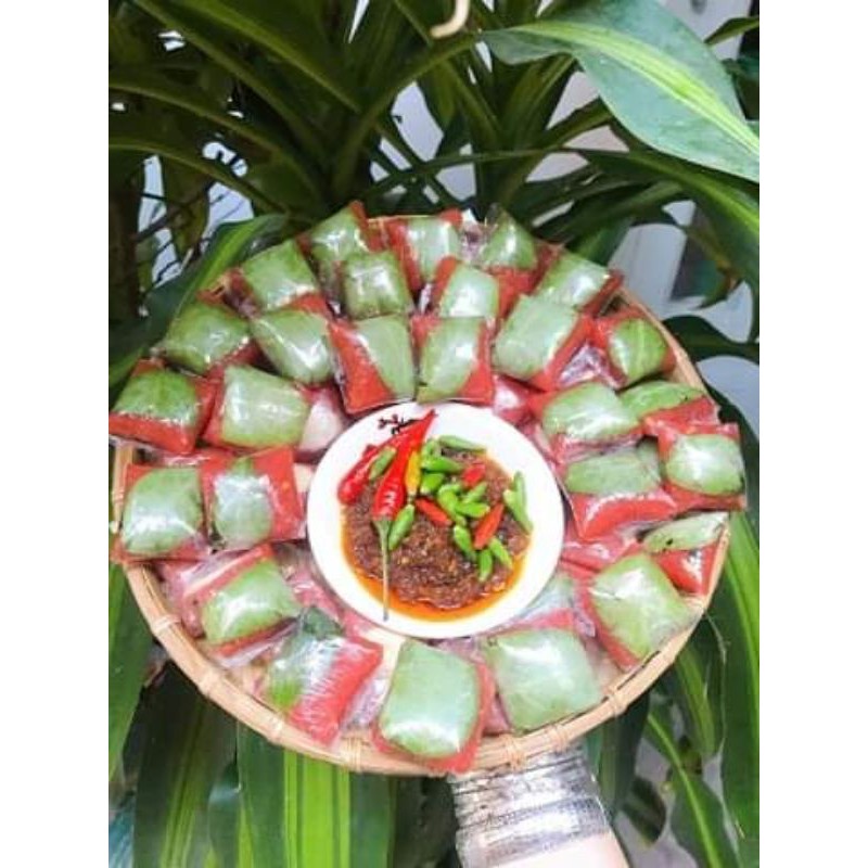 NEM CHUA LAI VUNG LÁ CHÙM RUỘT ( HỘP 10 CHIẾC)