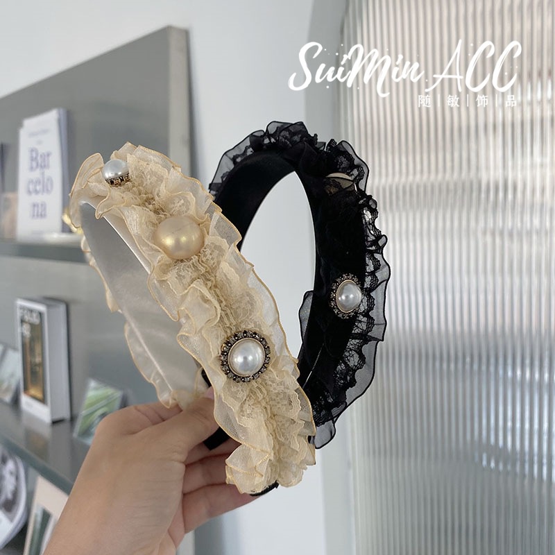 Băng Đô Cài Tóc Bản Rộng Xếp Ly Viền Bèo Phối Ren Và Ngọc Trai Phong Cách Hàn Quốc