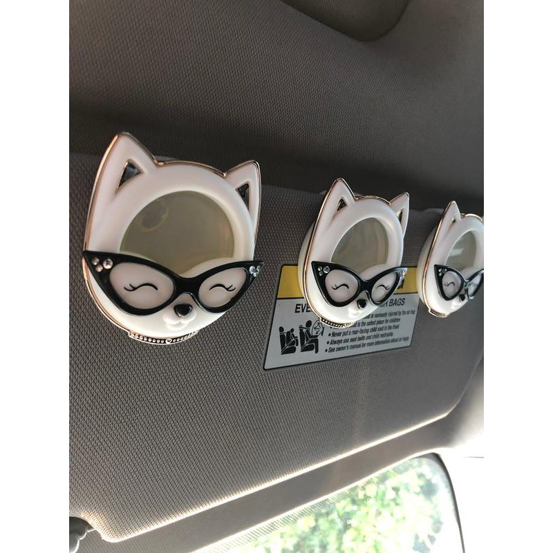 Kẹp khe gió điều hòa ô tô, kẹp đựng tinh dầu xe hơi BBW