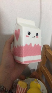 Squishy - Sữa Tươi
