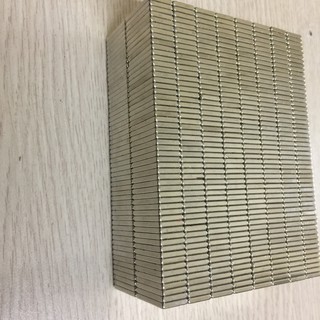 Nam Châm Đất Hiếm 20x10x2mm Siêu Từ Tính giá bán 5 viên
