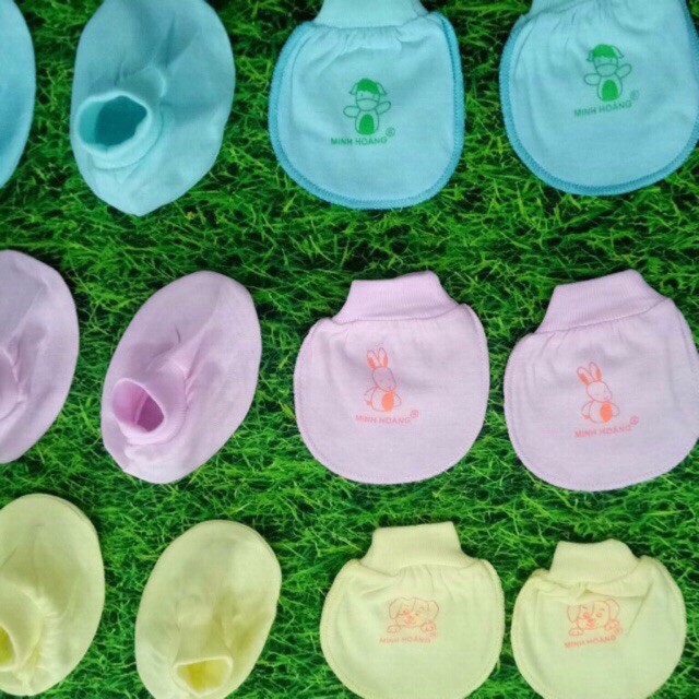 SET bao tay và bao chân cotton mềm mại giữ ấm cho bé sơ sinh (Việt Nam)