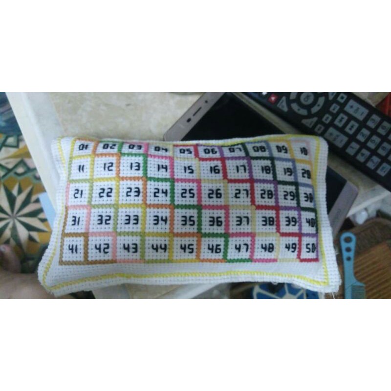 Gối ghim kim cho tranh thêu chữ thập