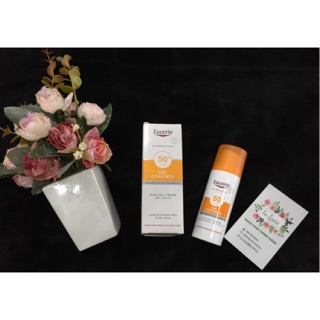 Kem chống nắng oil control eucerin