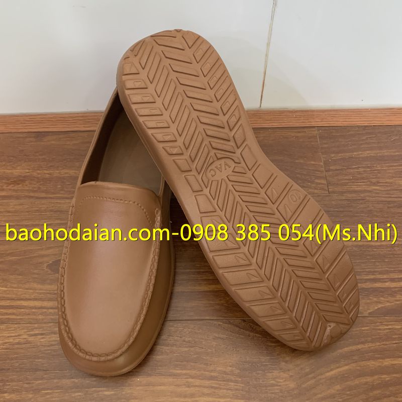 Dép siêu nhẹ chất liệu nhựa EVA kiểu giày mọi E095