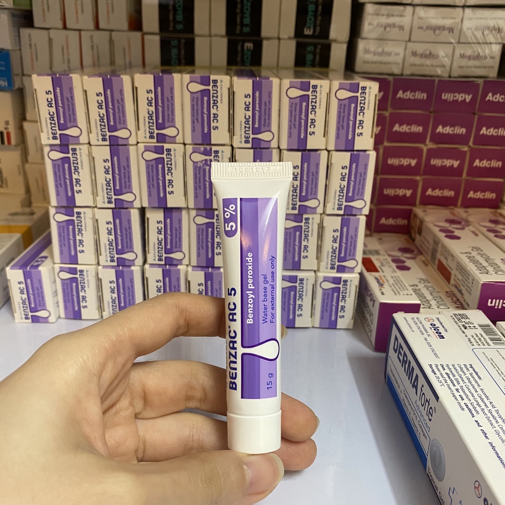 Chấm mụn Benzac Ac5 chứa benzoyl peroxide 5% Galderma TM13