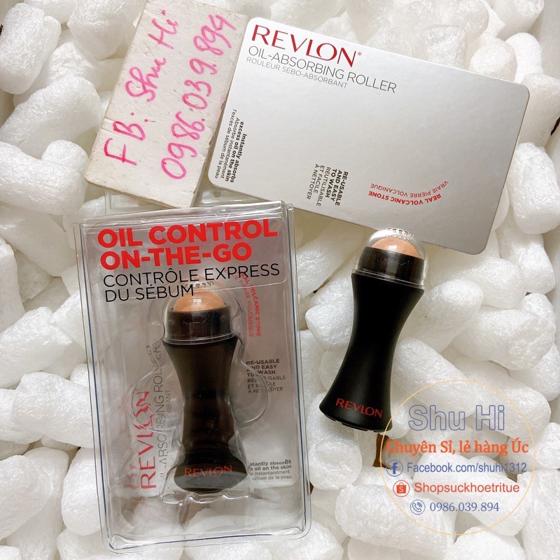 Thanh lăn dầu revlon hút dầu, bã nhờn mặt, thay giấy thấm dầu revlon oil absorbing volcanic roller úc sử dụng nhiều lần