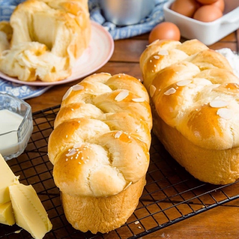 Nước hoa cam Pateliere Pháp 1L (làm bánh mì hoa cúc)