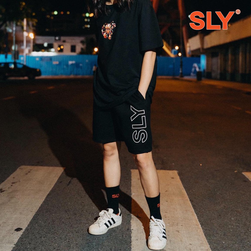 QUẦN SHORT VẢI PICIGEN SLY RUBBER LOGO ĐEN