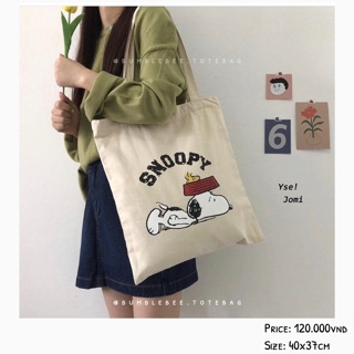 Túi tote Snoopy.