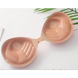 Áo sò dán ngực mút bàn tay