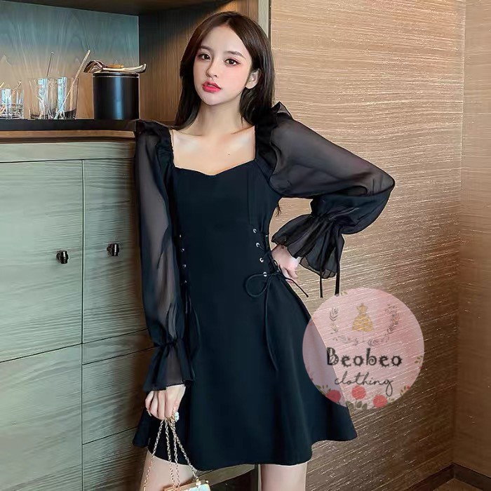 Đầm đen cổ u tay voan phồng đan dây eo vintage