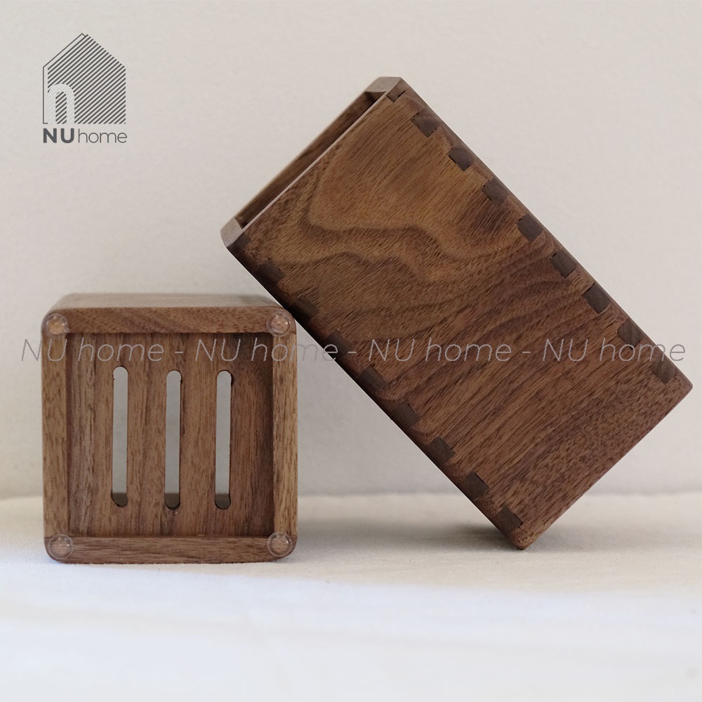 nuhome.vn | Ống đựng đũa muỗng - Hioki, được thiết kế đơn giản mộc mạc bằng chất liệu gỗ cao cấp theo phong cách Nhật