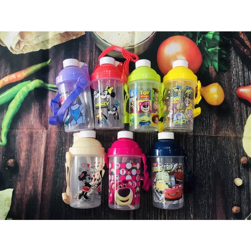 Bình nước ống hút gấu dâu🍓Disney Japan