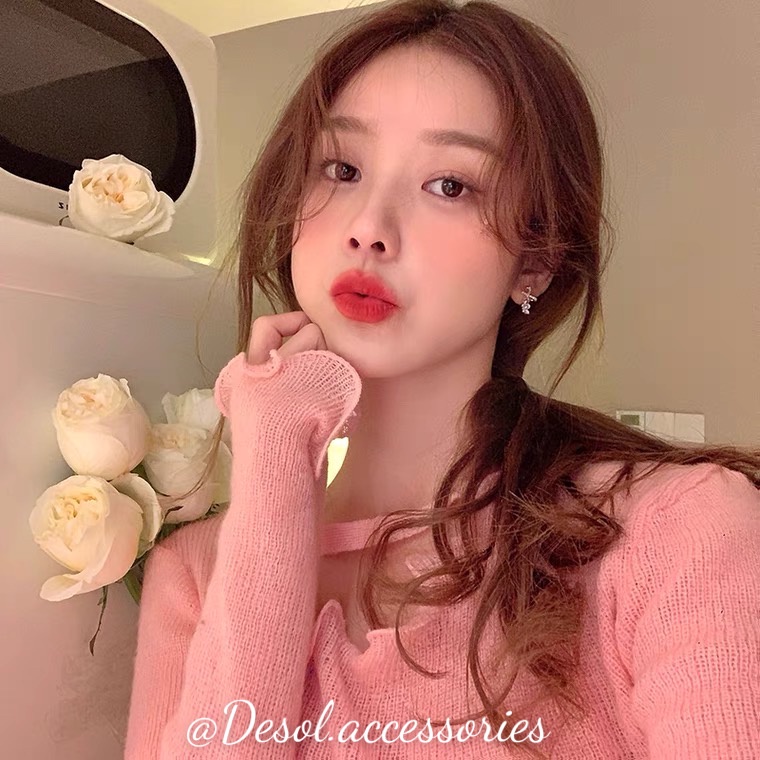 Khuyên tai, bông tai mặt nơ đính đá Mix hoa mơ phong cách Anthea ER107 Desol.accessories